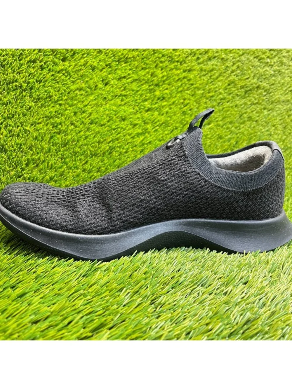 Allbirds Tree Dasher Relay Womens Size 11 Black Athletic Slip-On Shoes Sneakers